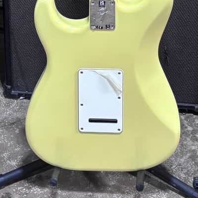 Fender Player II Stratocaster 2024 - Hialeah Yellow image 5