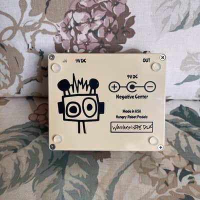 Hungry Robot Wardenclyffe Deluxe 2020 - 2021 - Graphic image 2
