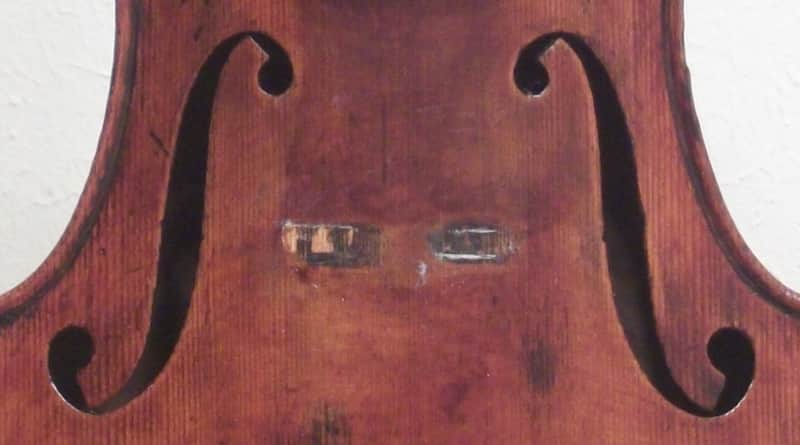 A very fine violin by Pietro Giovanni Guarneri, dated 1673 image 1