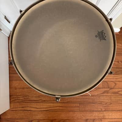 Ludwig 4x14 Universal Snare Drum 1920’s image 4