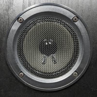 KLH 912B Floorstanding 3-Way Speakers - Black image 9