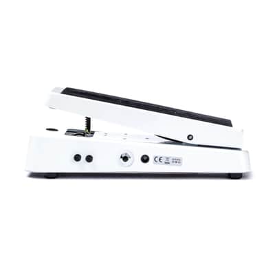 Dunlop 105Q Cry Baby Bass Wah (White) - Effects for Bass image 2