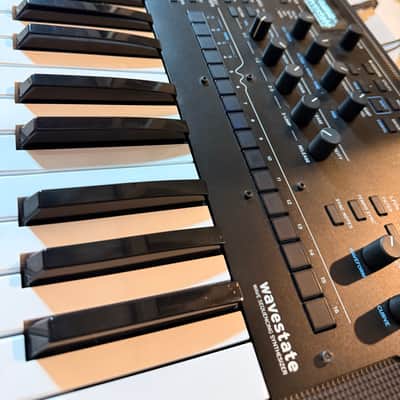 Korg Wavestate 37-Key Wave Sequencing Synthesizer 2020 - 2023 Black