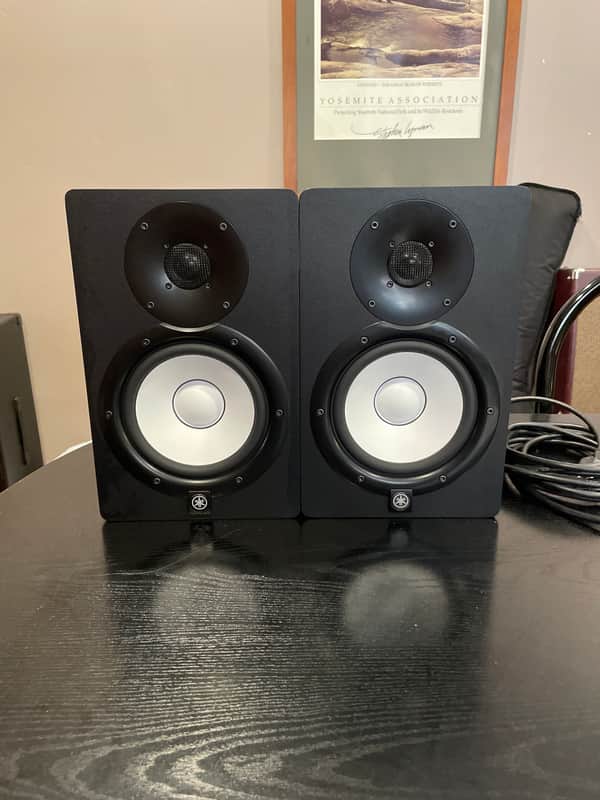 Yamaha HS7 6.5" Powered Studio Monitor (Pair) 2015 - Present - Black image 1