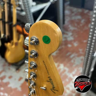 Fender   American Deluxe Stratocaster Sunset Metallic image 10