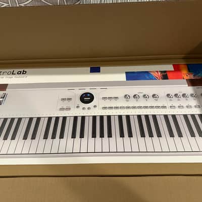 Arturia AstroLab 61 Stage Keyboard – White/Wood – Original Box & Accessories – Excellent image 7