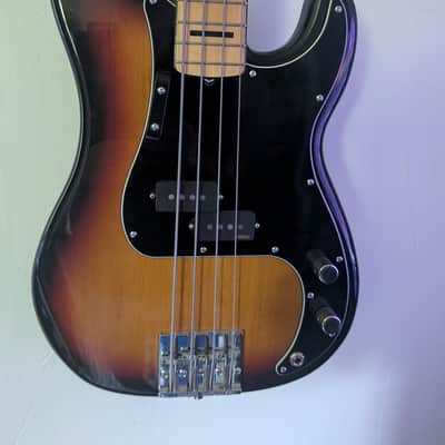 Fender Classic Series '70s Precision Bass Japan imagen 2