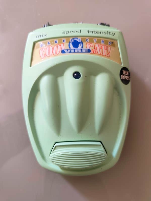 Danelectro Cool Cat Vibe