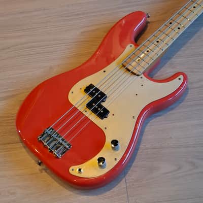 Fender Classic Series '50s Precision Bass - Fiesta Red image 2