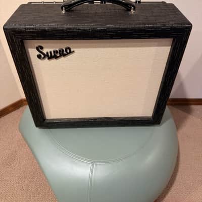 Supro 1614RT Amulet 15-Watt 1x12" Guitar Combo 2023 - Present - Black Scandia image 1