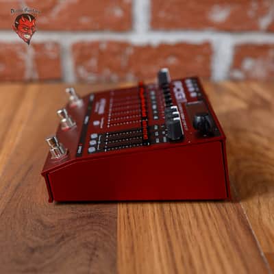 Electro-Harmonix POG3 Polyphonic Octave Generator Red image 8