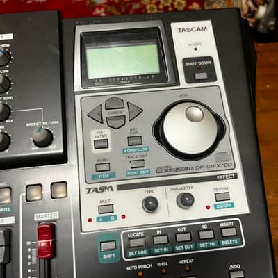 Tascam Digital Portastudio DP-01FX/CD For Parts Repair image 5