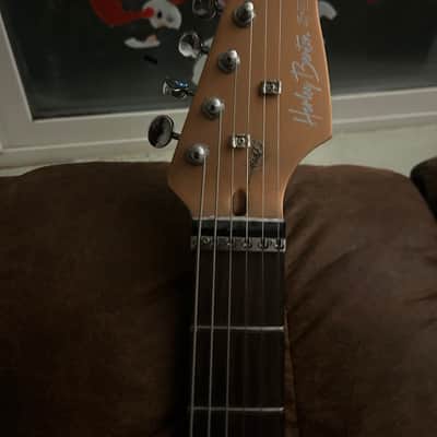 Harley Benton 25th anniversary strat(modded) 2023 - Firemist gold image 3