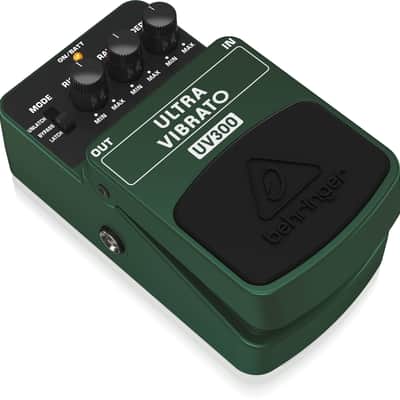Behringer Ultra Vibrato Green UV300 image 2
