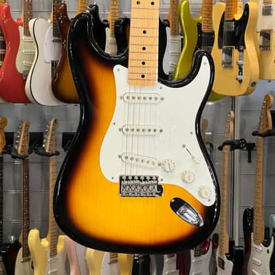 Fender Traditional Ii 50 Stratocaster Mij Japan 2 Tone Sunburst image 1