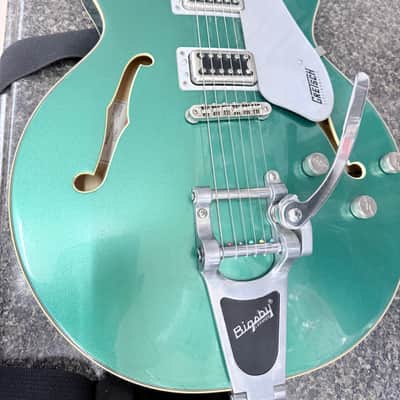 Gretsch G5622t - Green image 2