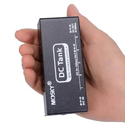 Mini Effect Pedal Power 6-Output Power Supply image 1