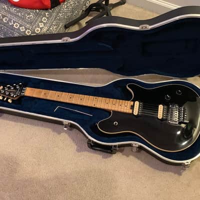 Peavey Wolfgang 1997 Black with cream binding image 3