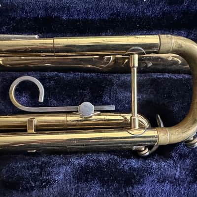 Conn 16B Trumpet – Vintage 1978 – w/ Case, 2 Mouthpieces & Accessories image 7