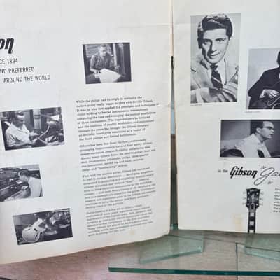 1960 Gibson Full Line Catalog Rare Burst Es335 Les Paul Melody Maker Vintage Case Candy Collector image 2