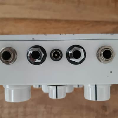 EarthQuaker Devices Interstellar Orbiter Dual Resonant Filter image 2