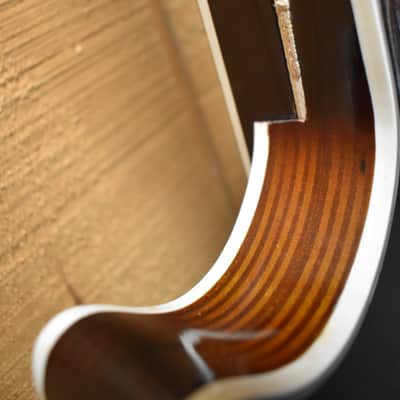 Hondo Les Paul 1970's - Sunburst image 8