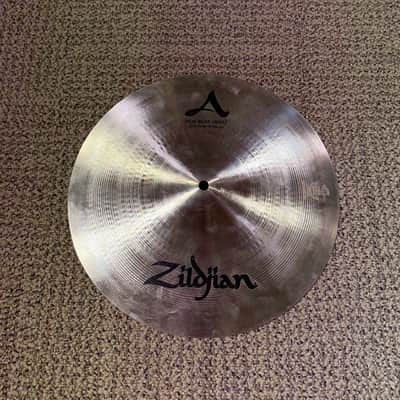 Zildjian 14" A Series New Beat Hi-Hat Cymbals (Pair) 2013 - Present - Traditional image 4