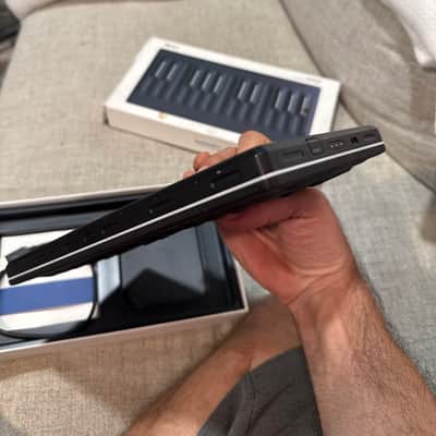 ROLI Seaboard Block 24-Key Expressive MIDI Keyboard Controller 2010s - Black image 3