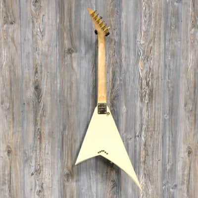 Jackson Pro Series RR5 Rhoads 2003 - 2009 - Ivory with Black Pinstripes image 4