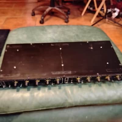 Drawmer DL221 Dual Compressor Limiter 1990s - Black image 5