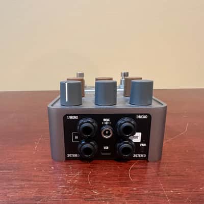 Universal Audio OX Stomp Dynamic Speaker Emulator 2023 - Present - Silver image 4