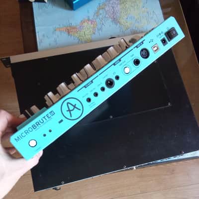 Arturia MicroBrute Blue Limited Special Edition image 4