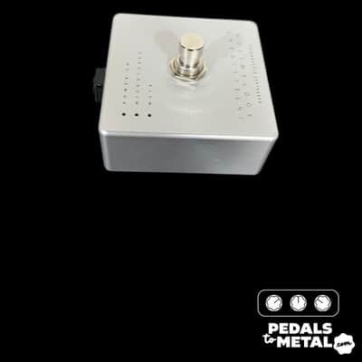 Darkglass Electronics Microtubes 900 900-Watt Bass Amp Head -x14667 image 15