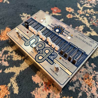 Electro-Harmonix HOG2 Harmonic Octave Generator image 8