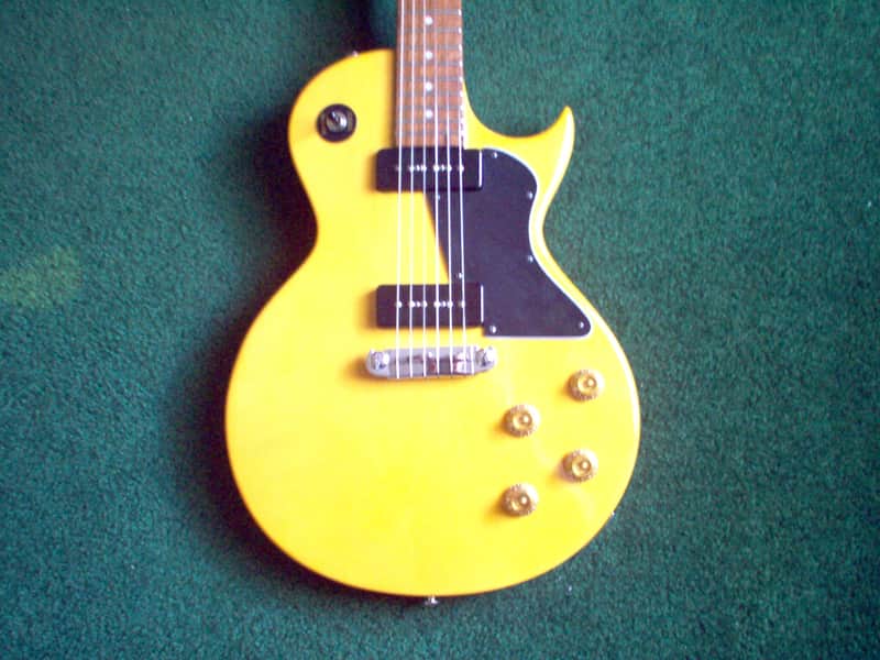 Vintage VR100 TV Yellow image 1