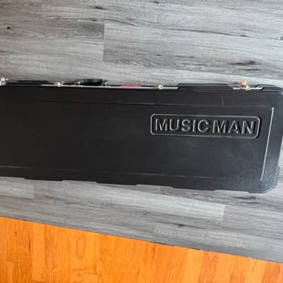 Ernie Ball Music Man StingRay Special 4 H with Ebony Fretboard image 12