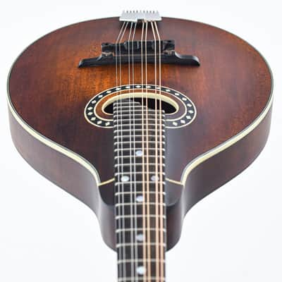 Eastman MD304 A-Style Oval Hole Mandolin image 12