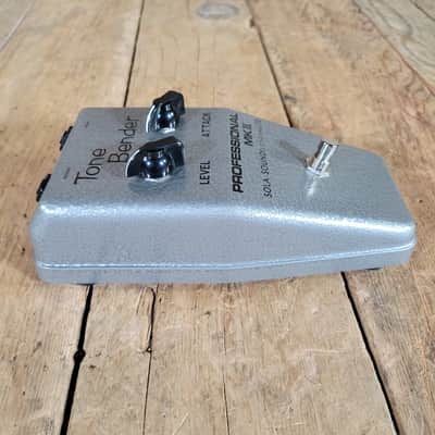 D*A*M Macari's Tone Bender MKII 2025 in Box with COA image 5
