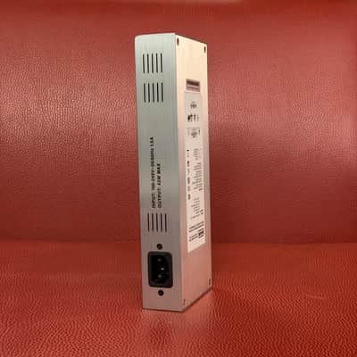 Immagine MXR M242 Iso-Brick Pro Power Supply 2024 - Present - Silver - 4