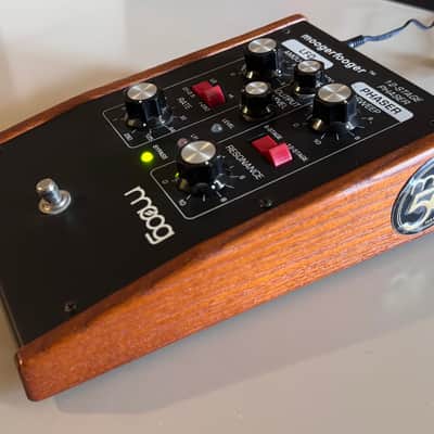 Moog MF-103 Moogerfooger 12-Stage Phaser (50th Anniversary edition) image 5