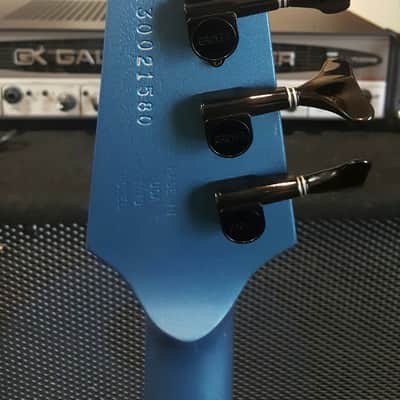 2013 Gibson Thunderbird Non-Reverse image 5