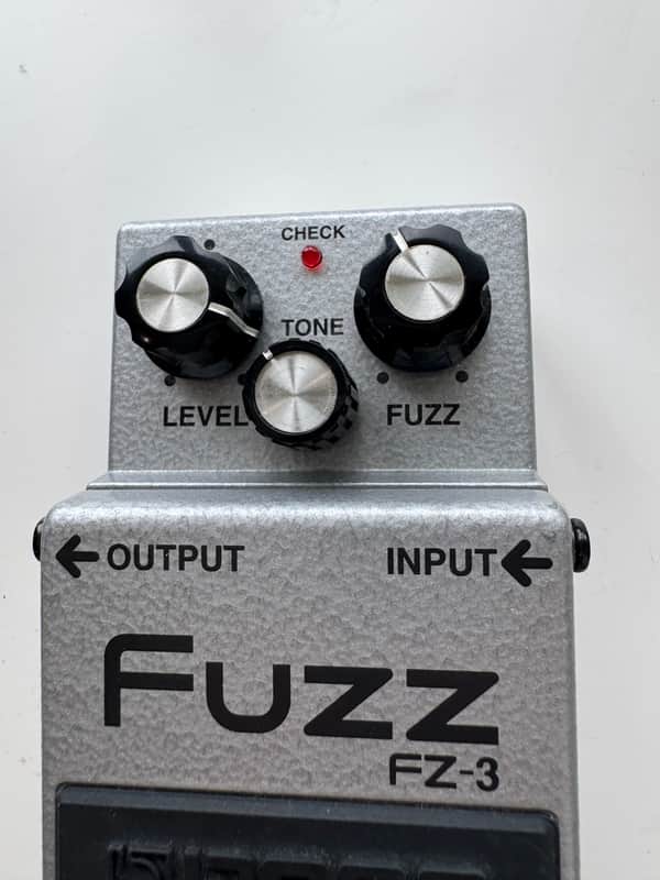 Boss FZ-3 Fuzz (Silver Label) 1997 (Original Box/ Manual) | Reverb