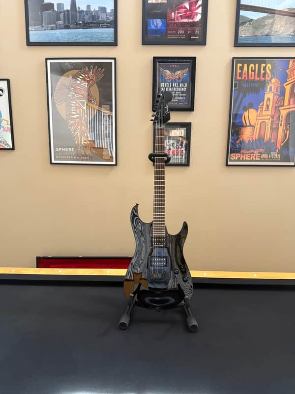 Fender Showmaster