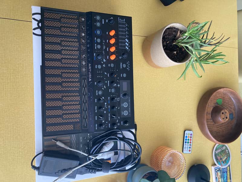 Arturia MicroFreak Stellar 25-Key Algorithmic Synthesizer 2023 - Present - Black image 1