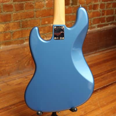Fender American Vintage '64 Jazz Bass 2013 Lake Placid Blue image 2