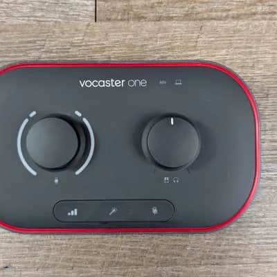 Focusrite Vocaster One USB Audio Interface image 2