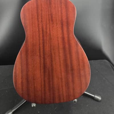Gretsch Jim Dandy™ Parlor LTD, Walnut Fingerboard, Tortoise Pickguard, Vintage White image 4