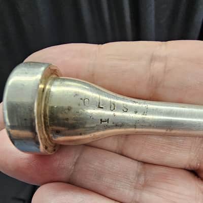Olds Bb Cornet 1938 - Lacquered Brass w/ Nickel plating w/ original case image 21