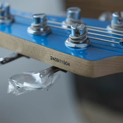 Lakland Skyline 5560 Custom - Rosewood - Lake Placid Blue image 6