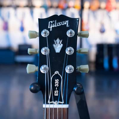 Gibson ES-335 Dot 2006 - Satin Red image 4